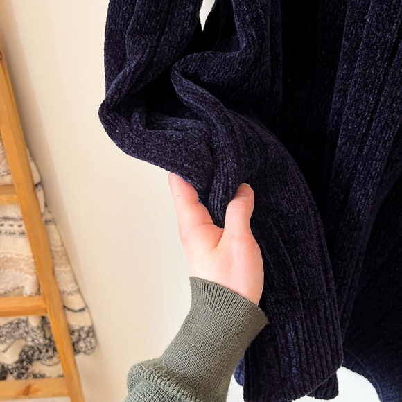 SOLD ON IG - Picture 6 of 6